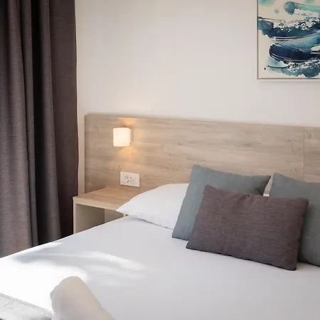 Adria Mare Apartment Makarska